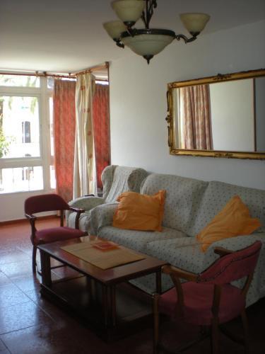 Hostal La Hispanidad Малага Екстериор снимка