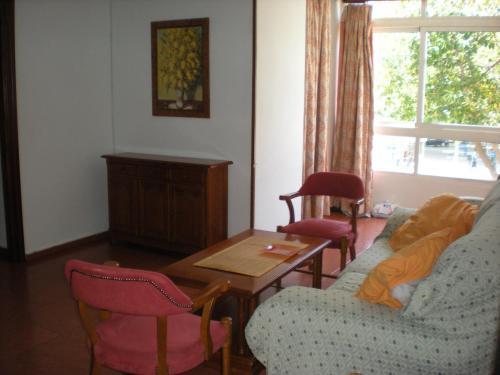 Hostal La Hispanidad Малага Екстериор снимка