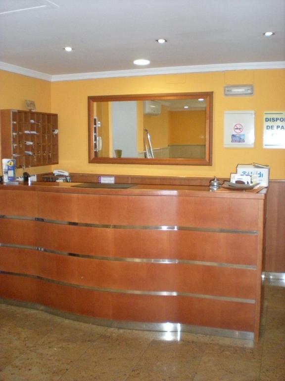 Hostal La Hispanidad Малага Екстериор снимка