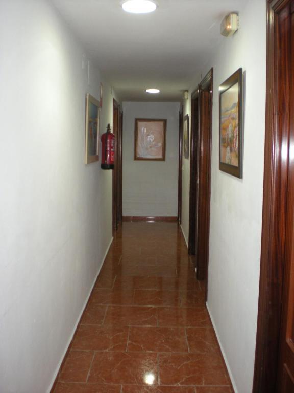 Hostal La Hispanidad Малага Екстериор снимка